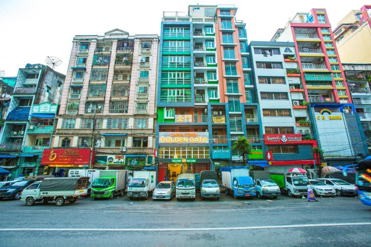Golden Gate China Town Hotel Yangon Extérieur photo
