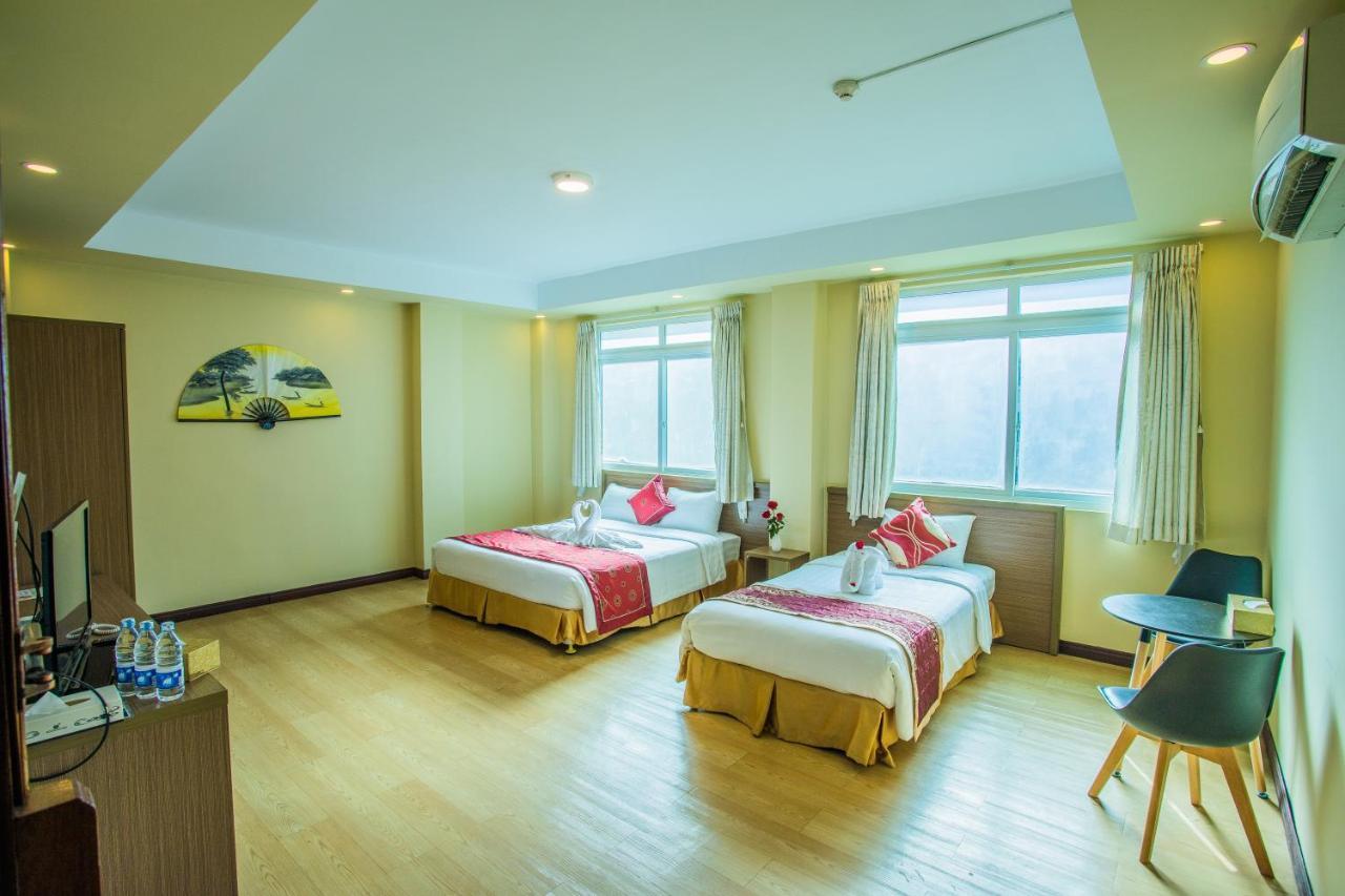 Golden Gate China Town Hotel Yangon Extérieur photo
